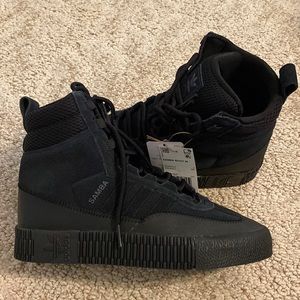 Adidas Samba Boot Size 39.5